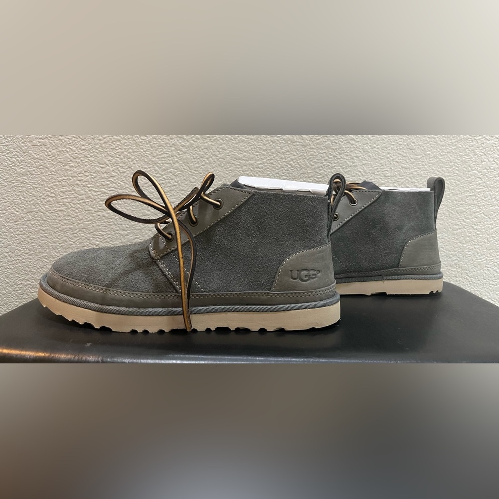 NIB UGG Men’s Neumel Boot,  Charcoal, Sz 7